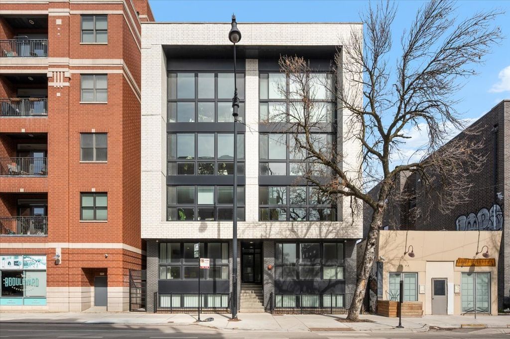 2730 W Armitage Avenue 3E, Chicago, IL 60647