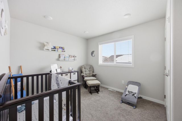 709 1st Avenue, Horace, ND 58047