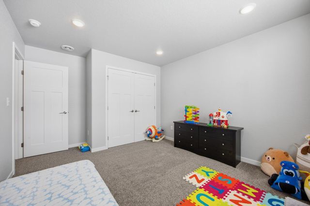 709 1st Avenue, Horace, ND 58047