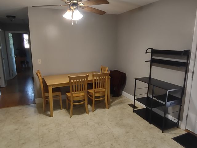 309 Peggy Dr, Cedar Hill, TN 37032