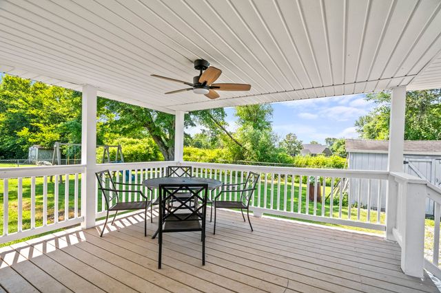 309 Peggy Dr, Cedar Hill, TN 37032