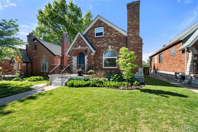 5716 Winona Avenue, St Louis, MO 63109