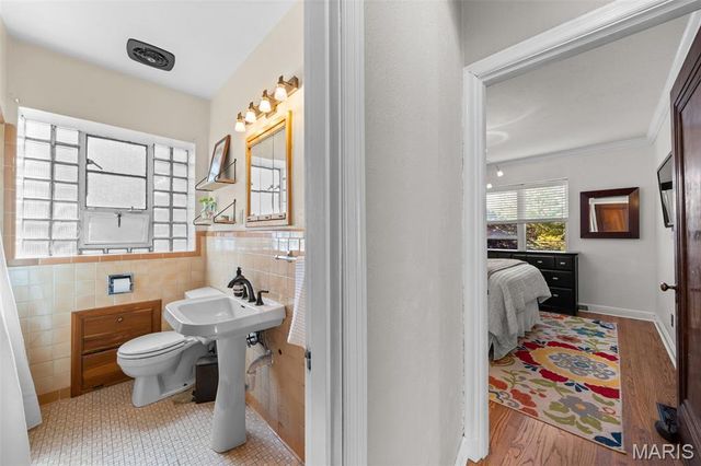 5716 Winona Avenue, St Louis, MO 63109