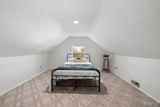 5716 Winona Avenue, St Louis, MO 63109
