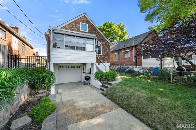 5716 Winona Avenue, St Louis, MO 63109