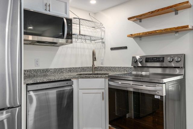 45 New York St Unit 2, Dover, NH 03820