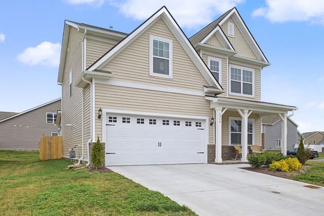 1315 Chambers Bay Dr, Lebanon, TN 37087