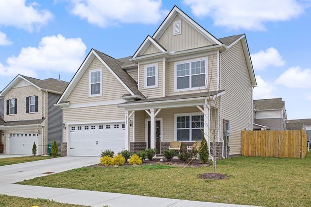 1315 Chambers Bay Dr, Lebanon, TN 37087