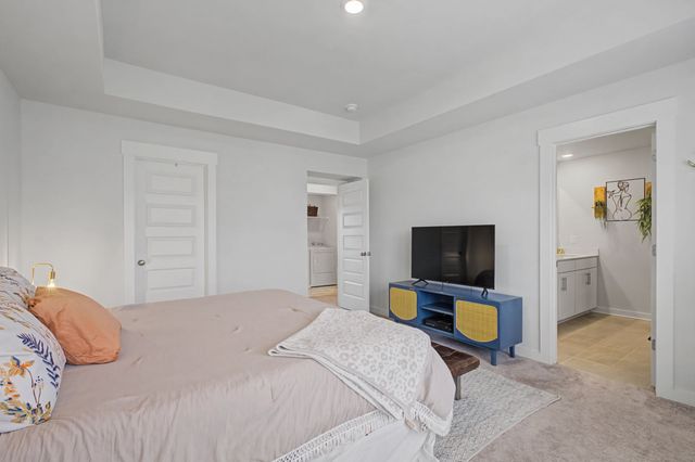 1315 Chambers Bay Dr, Lebanon, TN 37087