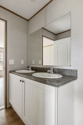 7260 Taylor Creek Loop, Nunnelly, TN 37137