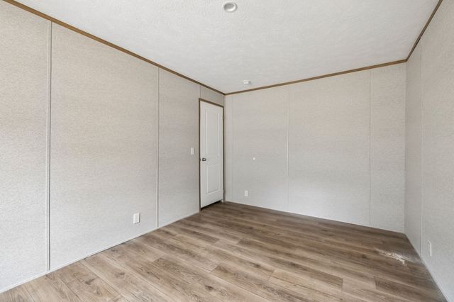 7260 Taylor Creek Loop, Nunnelly, TN 37137