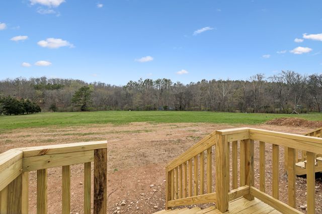 7260 Taylor Creek Loop, Nunnelly, TN 37137