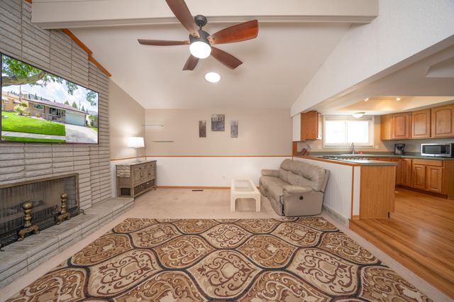 14490 Edshire Drive, Sterling Heights City, MI 48312