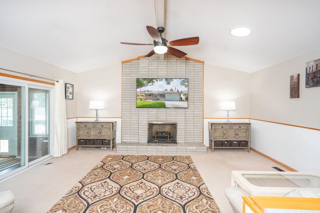 14490 Edshire Drive, Sterling Heights City, MI 48312