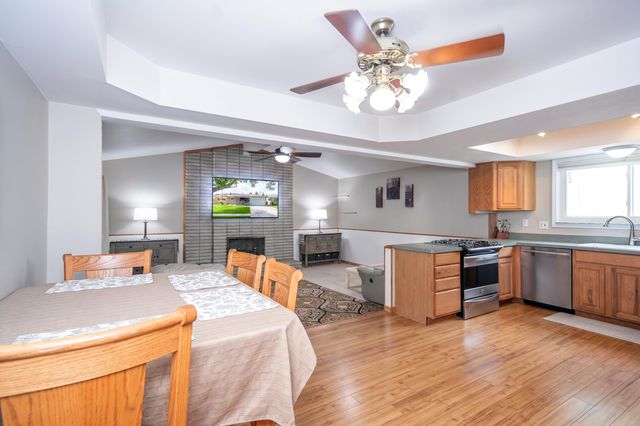 14490 Edshire Drive, Sterling Heights City, MI 48312