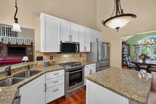 730 Longfellow Circle, O'fallon, MO 63366