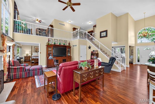 730 Longfellow Circle, O'fallon, MO 63366