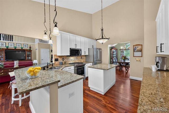 730 Longfellow Circle, O'fallon, MO 63366