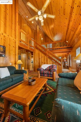 25488 Rebekah Rd, Long Barn, CA 95335