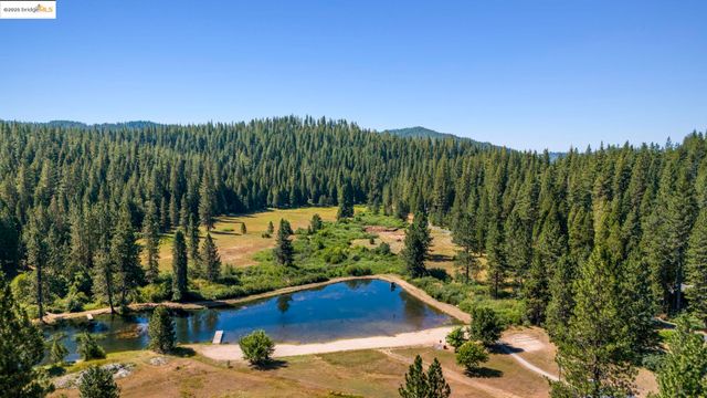 25488 Rebekah Rd, Long Barn, CA 95335