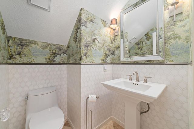 23011 Laguna Point Drive, Katy, TX 77450