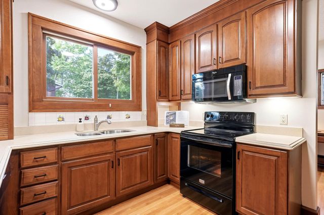 1102 Ramsey Street, Hastings, MN 55033