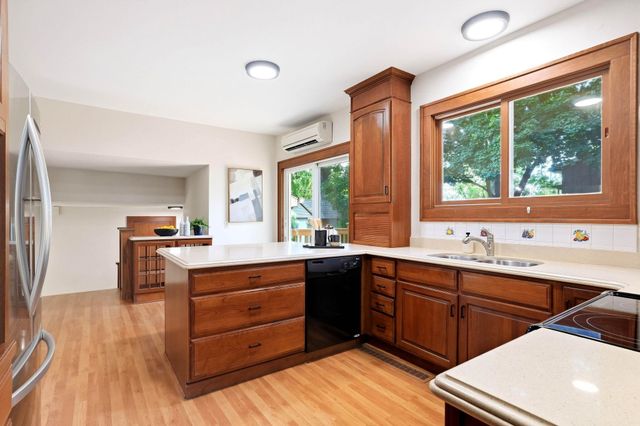 1102 Ramsey Street, Hastings, MN 55033