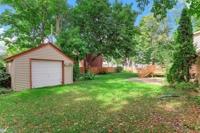 1102 Ramsey Street, Hastings, MN 55033