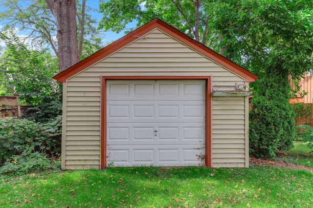 1102 Ramsey Street, Hastings, MN 55033