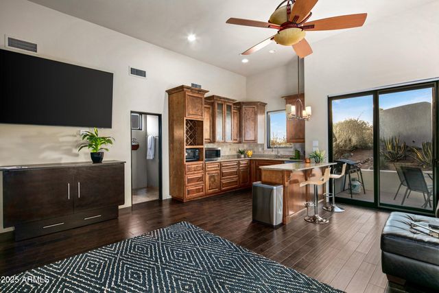 10029 E CALLE DE LAS BRISAS --, Scottsdale, AZ 85255