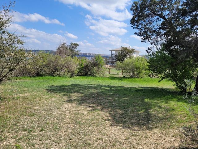 19920 Siesta Shores DR, Spicewood, TX 78669