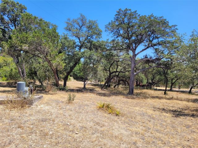 19920 Siesta Shores DR, Spicewood, TX 78669