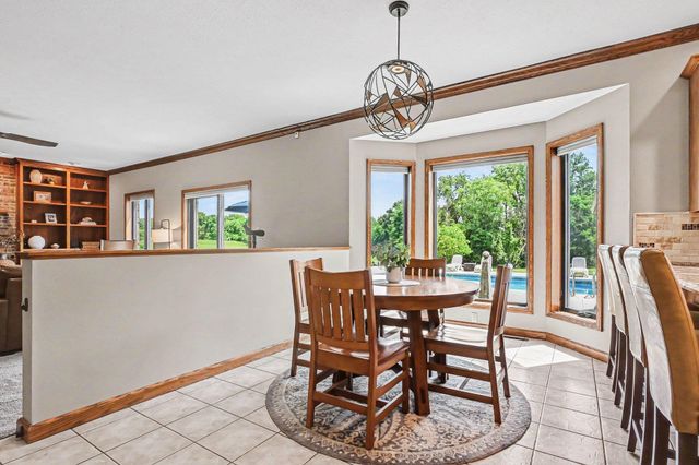55020 Colonial Ridge Drive, Bristol, IN 46507
