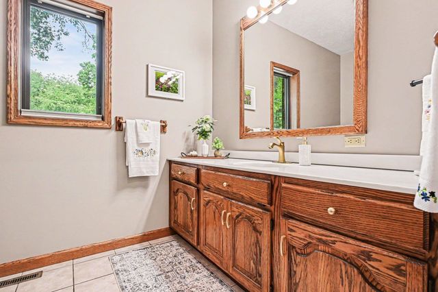 55020 Colonial Ridge Drive, Bristol, IN 46507