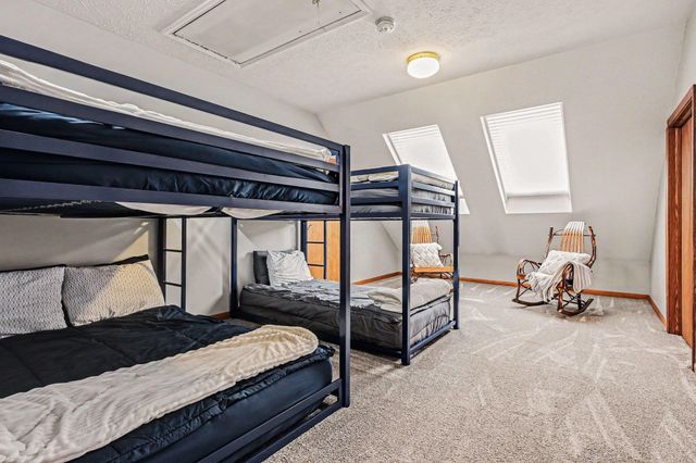 55020 Colonial Ridge Drive, Bristol, IN 46507
