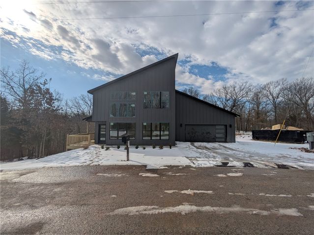 4 Savidge Circle, Bella Vista, AR 72715