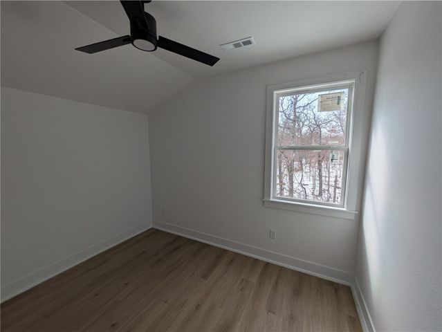 4 Savidge Circle, Bella Vista, AR 72715