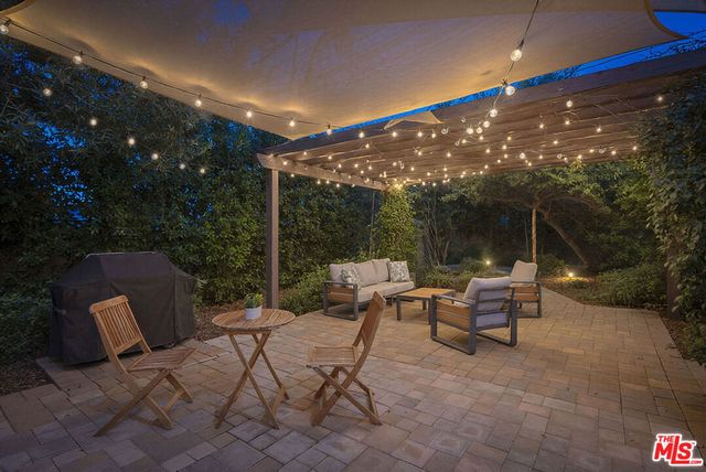 2717 W Avenue 30, Los Angeles, CA 90065