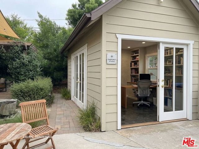 2717 W Avenue 30, Los Angeles, CA 90065