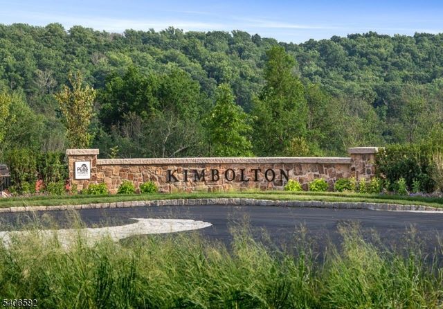 22 Whitaker Ln, Far Hills Boro, NJ 07931