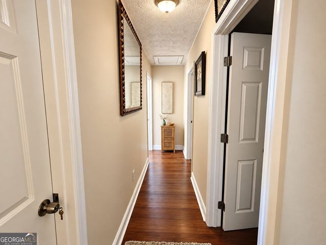 792 Plainville Circle SW, Atlanta, GA 30331