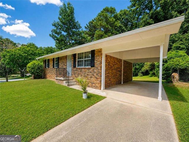 792 Plainville Circle SW, Atlanta, GA 30331