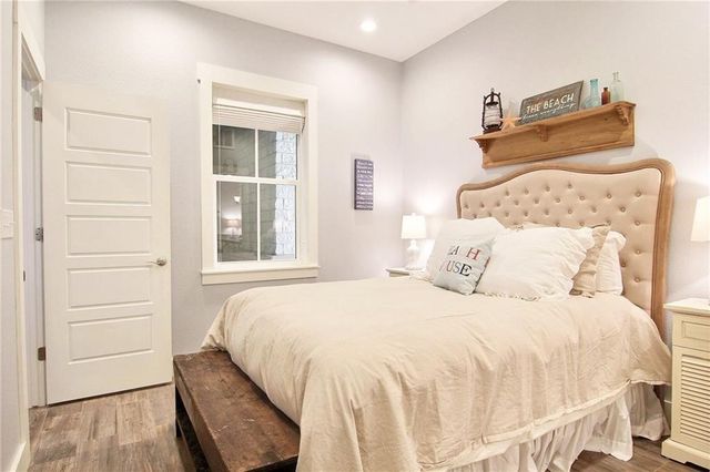 160 Social Circ 2-102, Port Aransas, TX 78373