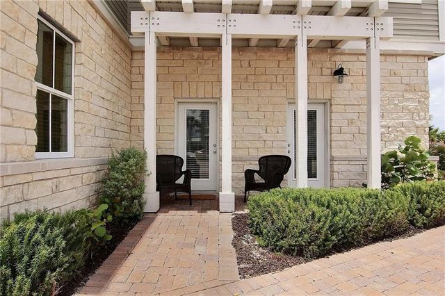 160 Social Circ 2-102, Port Aransas, TX 78373