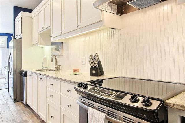 160 Social Circ 2-102, Port Aransas, TX 78373