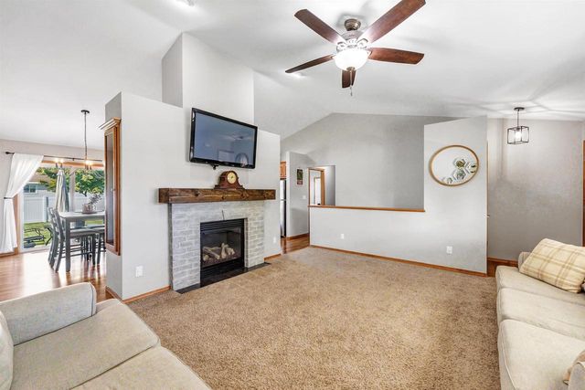 1341 HANNAH STREET, Green Bay, WI 54303