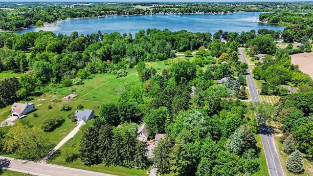 2230 58th Street, Fennville, MI 49408