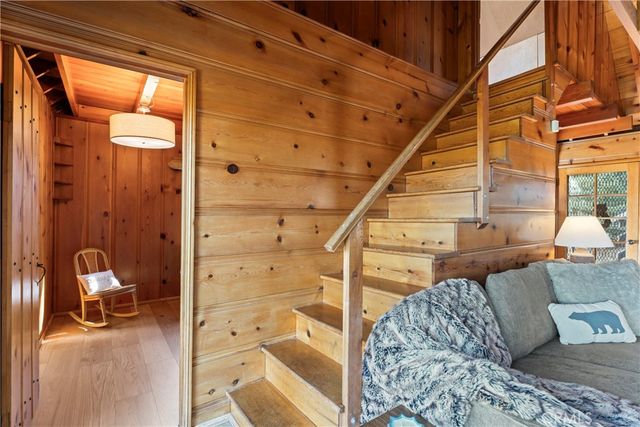 612 Rose Lane, Twin Peaks, CA 92391