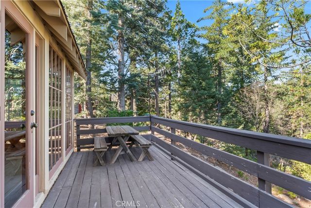 612 Rose Lane, Twin Peaks, CA 92391