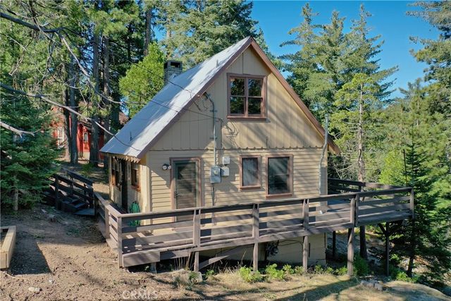 612 Rose Lane, Twin Peaks, CA 92391